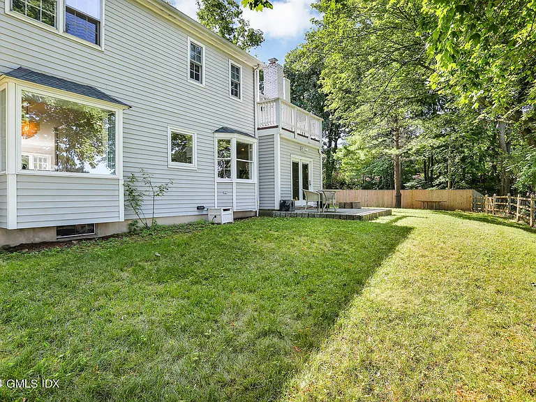 24 Juniper Ln — Photo 33