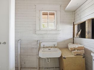 205 E Front St, Oxford, NC 27565