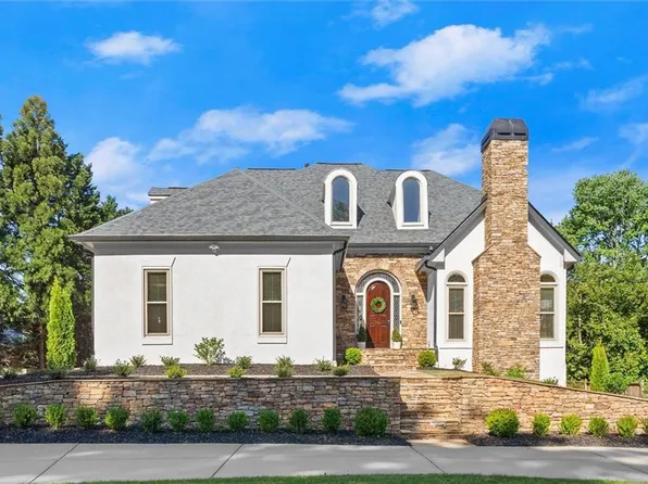 540 Clubfield Dr, Roswell, GA 30075