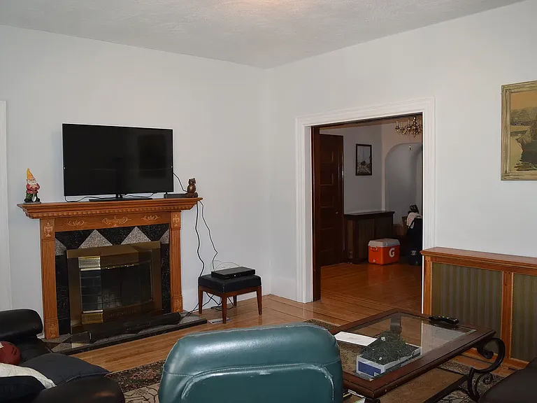 24 Hall Ave #1 — Photo 2