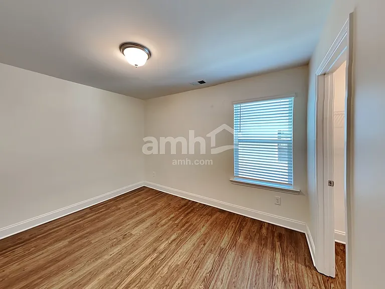 124 Cobblestone Dr — Photo 21