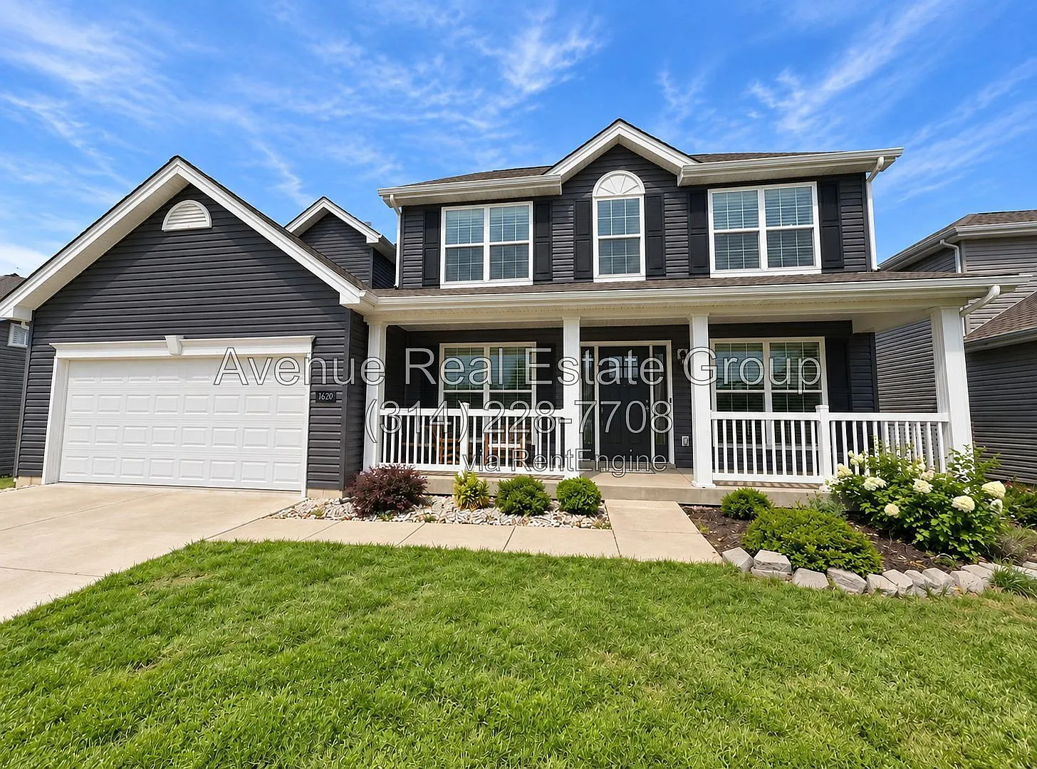 4 bed, 2.5 bath, 2539 sqft, $2,750 — Photo 1