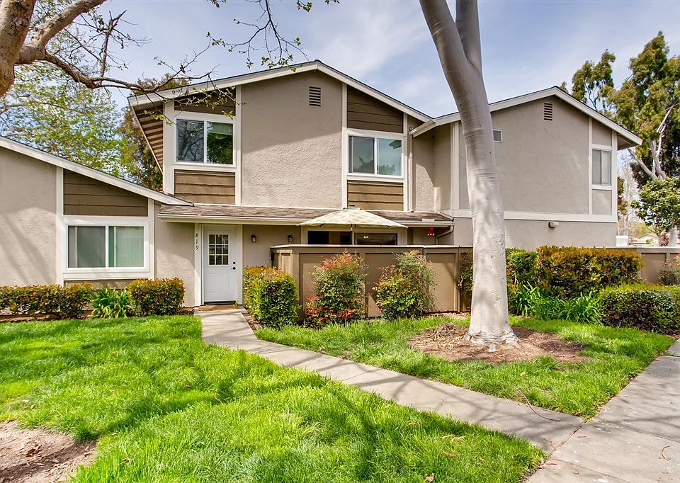 1st image of 819 Shelter Cove Way
