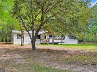 6574 Buchan Rd, Pembroke, GA 31321