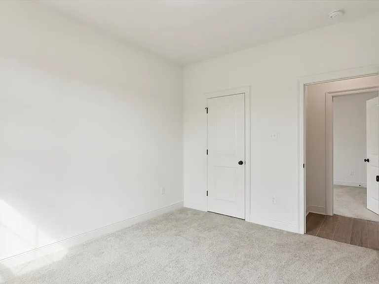 1013 Cypresswood — Photo 23