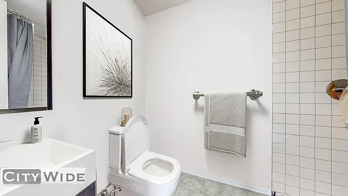 Rented by City Wide Apartments | media 8