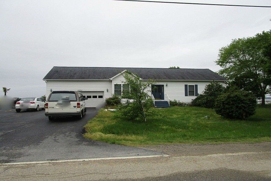 1st image of 35261 Army Navy Dr