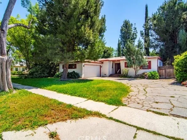 6454 Glade Ave, Canoga Park, CA 91303