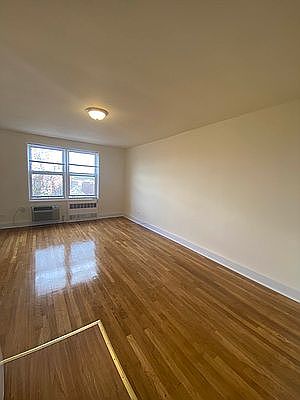 4th image of 8830 51st Ave APT 4L