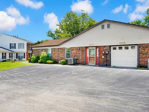 1016 E Commons Dr, Bloomington, IN 47401