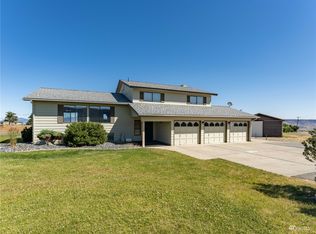 476 Edgemont Dr, Wenatchee, WA 98801