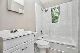 2401 Celia Ave #1 — Photo 5