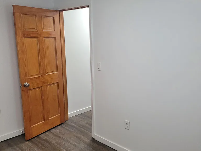 324 N Fair St — Photo 7