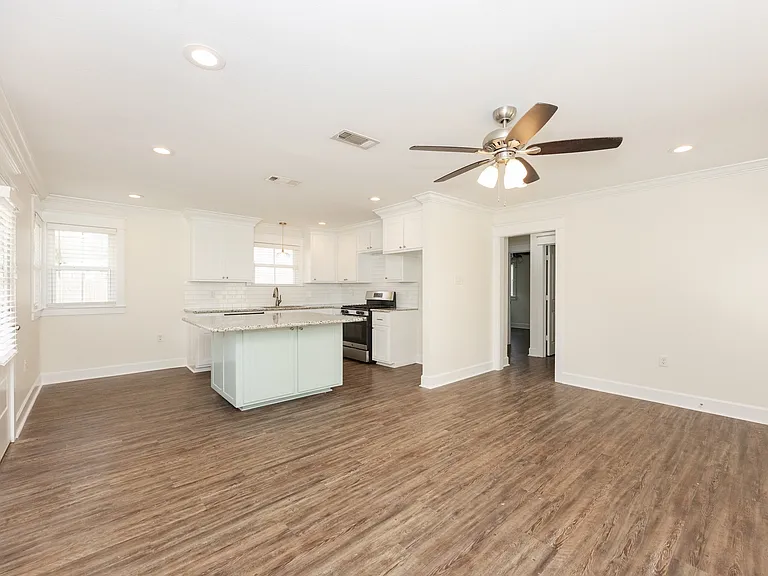 836 Steele Blvd — Photo 5