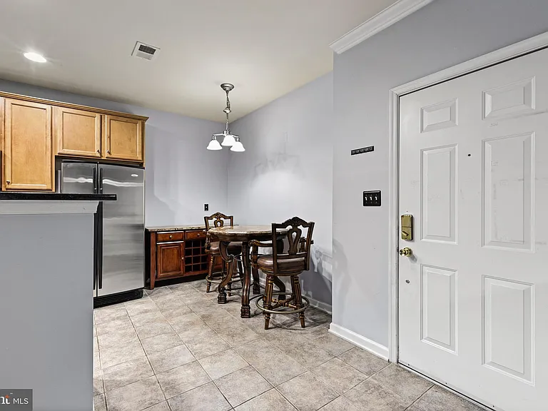9720 Holmes Pl #103 — Photo 6