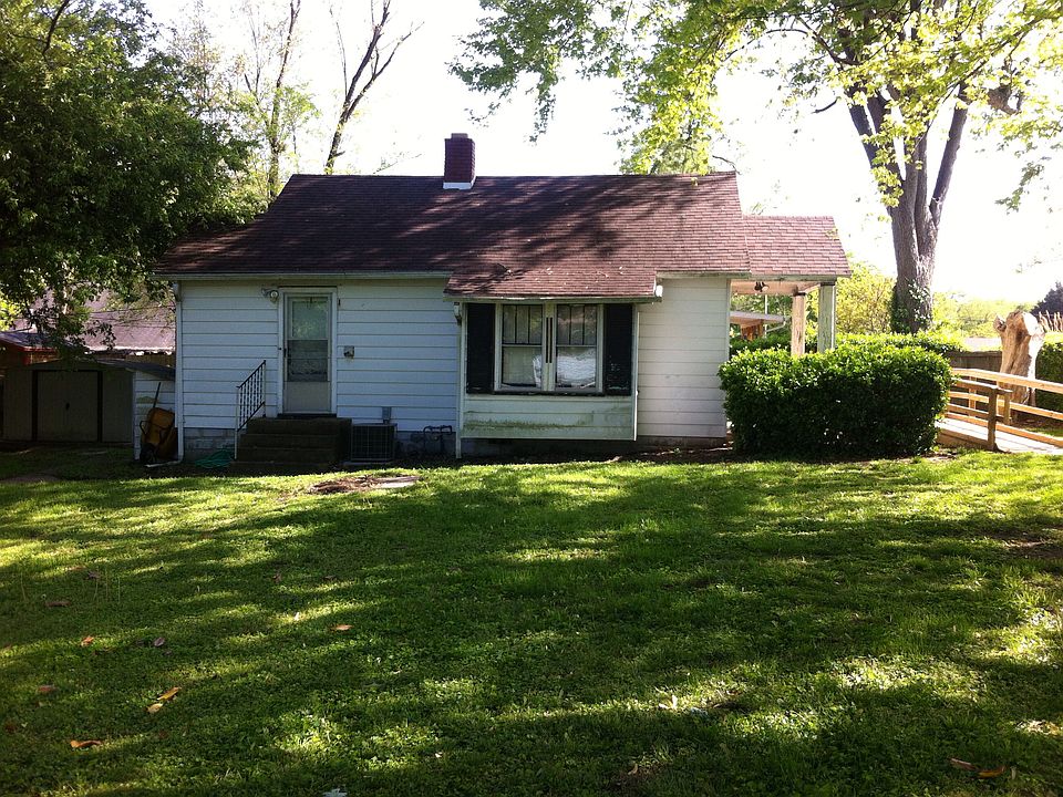 Side view of house from yard