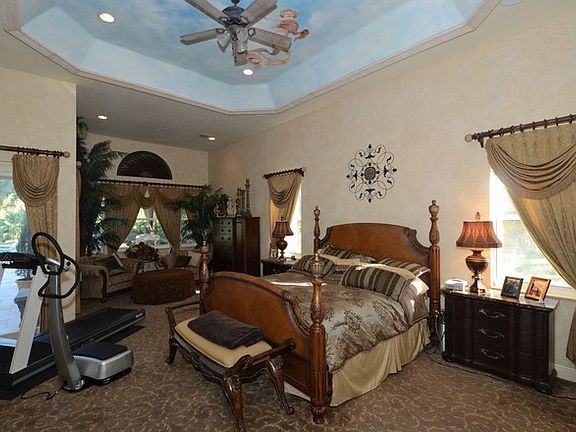 4th image of 3712 Churchill Downs Dr