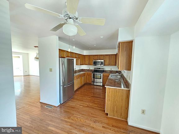 2nd image of 6031 Keble Dr