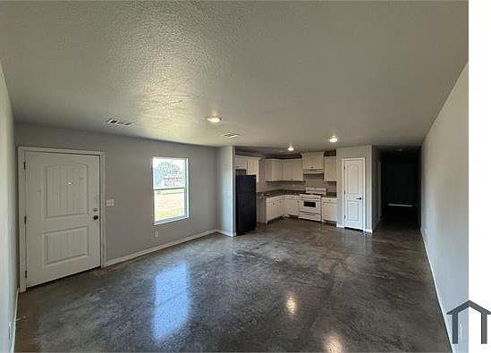 1st image of 2601 S Roberts St #A