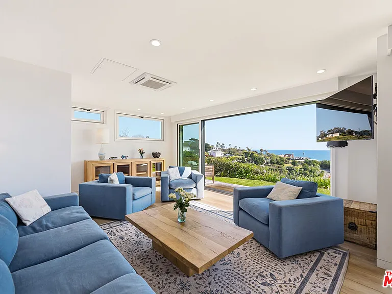 6817 Seawatch Ln — Photo 6