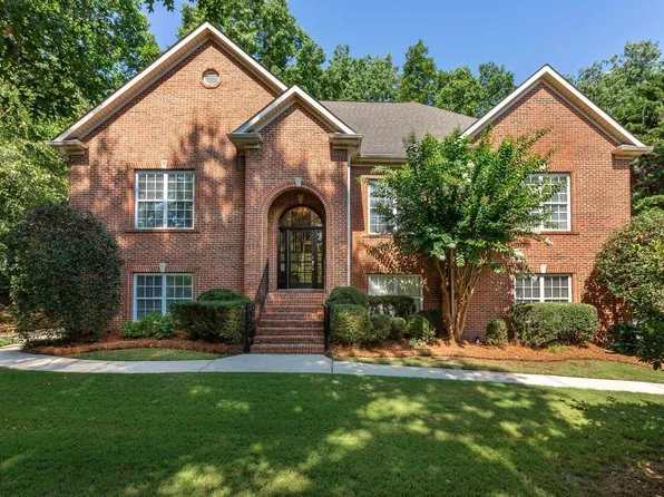 7012 Shady Oaks Ln, Trussville, AL 35173