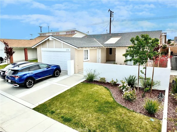 24728 Neptune Ave, Carson, CA 90745