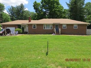 7027 Cold Harbor Rd, Mechanicsville, VA 23111