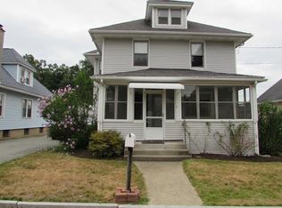 37 Barrison St, Springfield, MA 01109