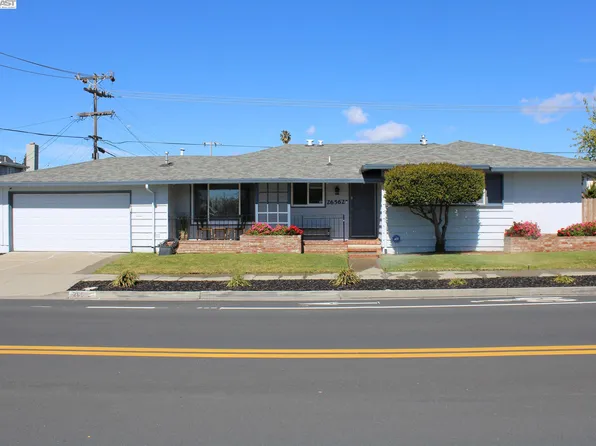 26562 Calaroga Ave, Hayward, CA 94545