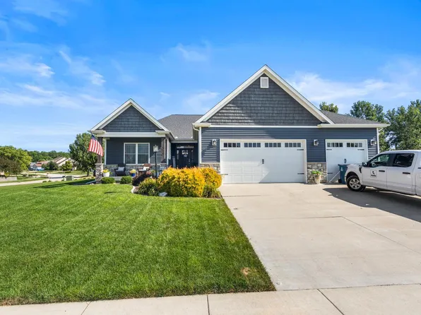 514 Weldon Springs Rd, Monticello, IL 61856