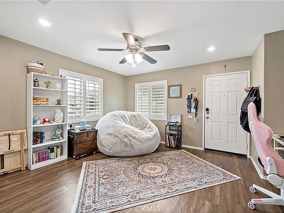 3rd image of 23250 Freesia Pl