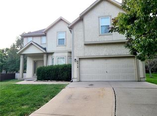 9414 Swarner Dr, Lenexa, KS 66219