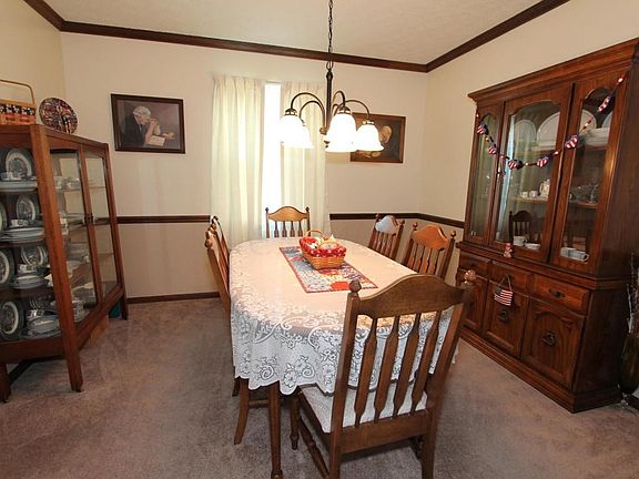 2nd image of 6513 Flaxton Ct