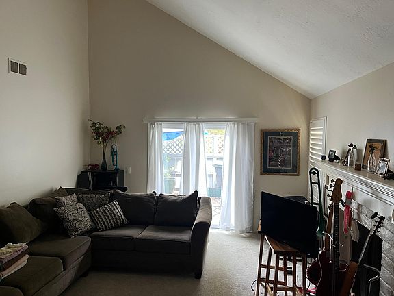 living room looking north