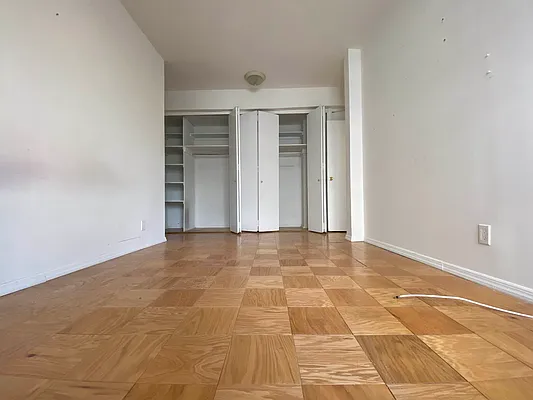 Rented by Bond New York | media 12