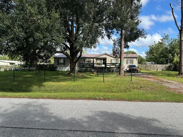 6238 Candlewood Dr, Zephyrhills, FL 33544