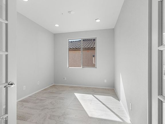 5th image of 26941 W LONE CACTUS Drive