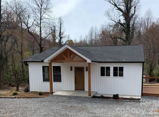 5588 Sugar Hill Rd, Marion, NC 28752