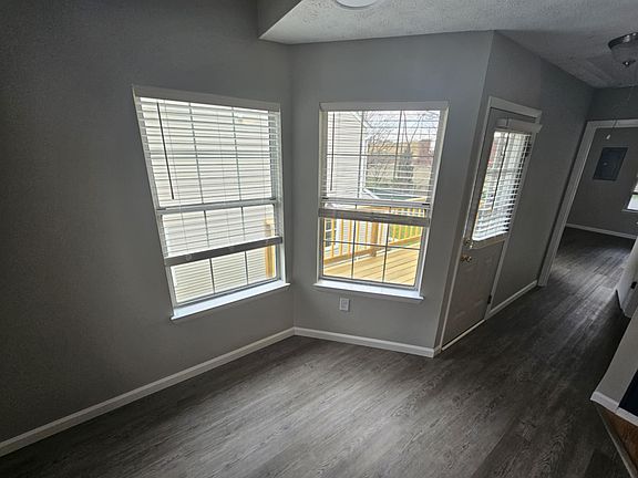 4th image of 431 Lester Rd