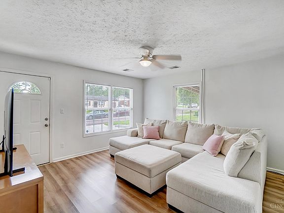5th image of 3226 Deshler Dr