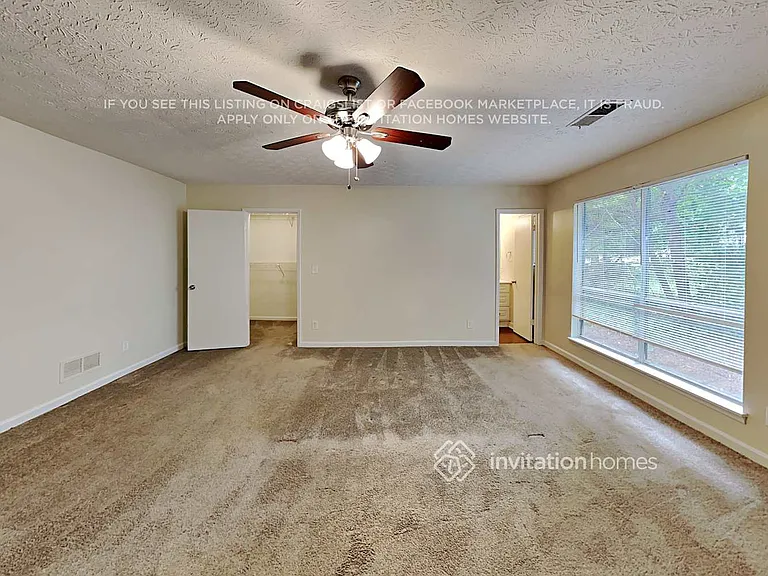 614 Oxford Hall Dr — Photo 10