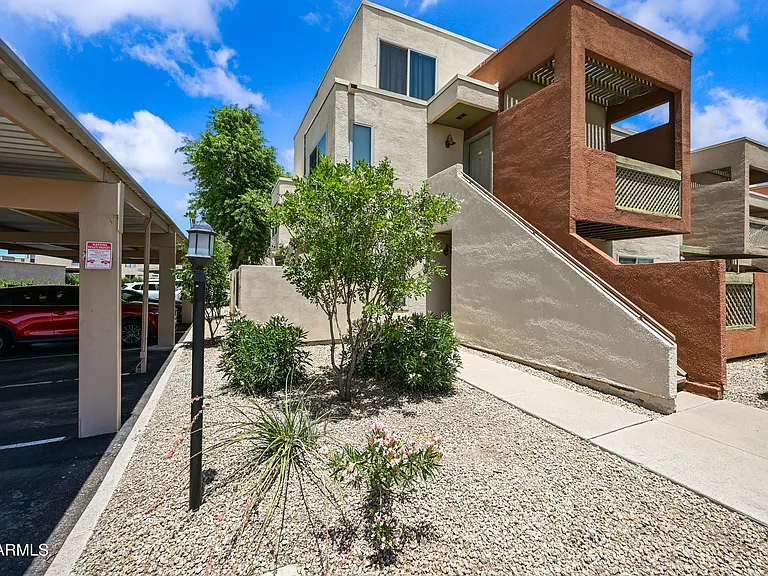 3500 N Hayden Rd #1107 — Photo 2
