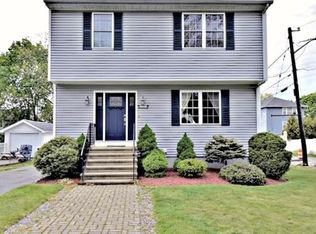 190 Savoie St, Fall River, MA 02723