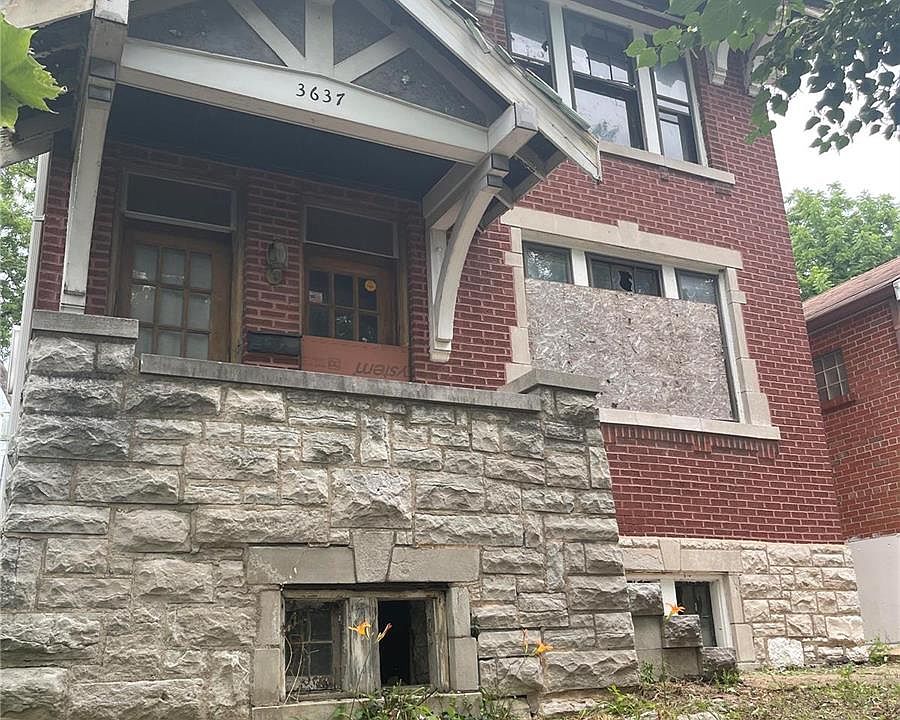 1st image of 3637 Montana St