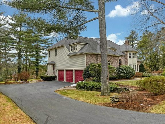 2nd image of 9 Wilkeson Way