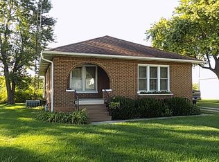 1116 N 29th Rd, Ottawa, IL 61350