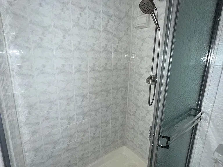 2655 E 21st St #3 — Photo 17
