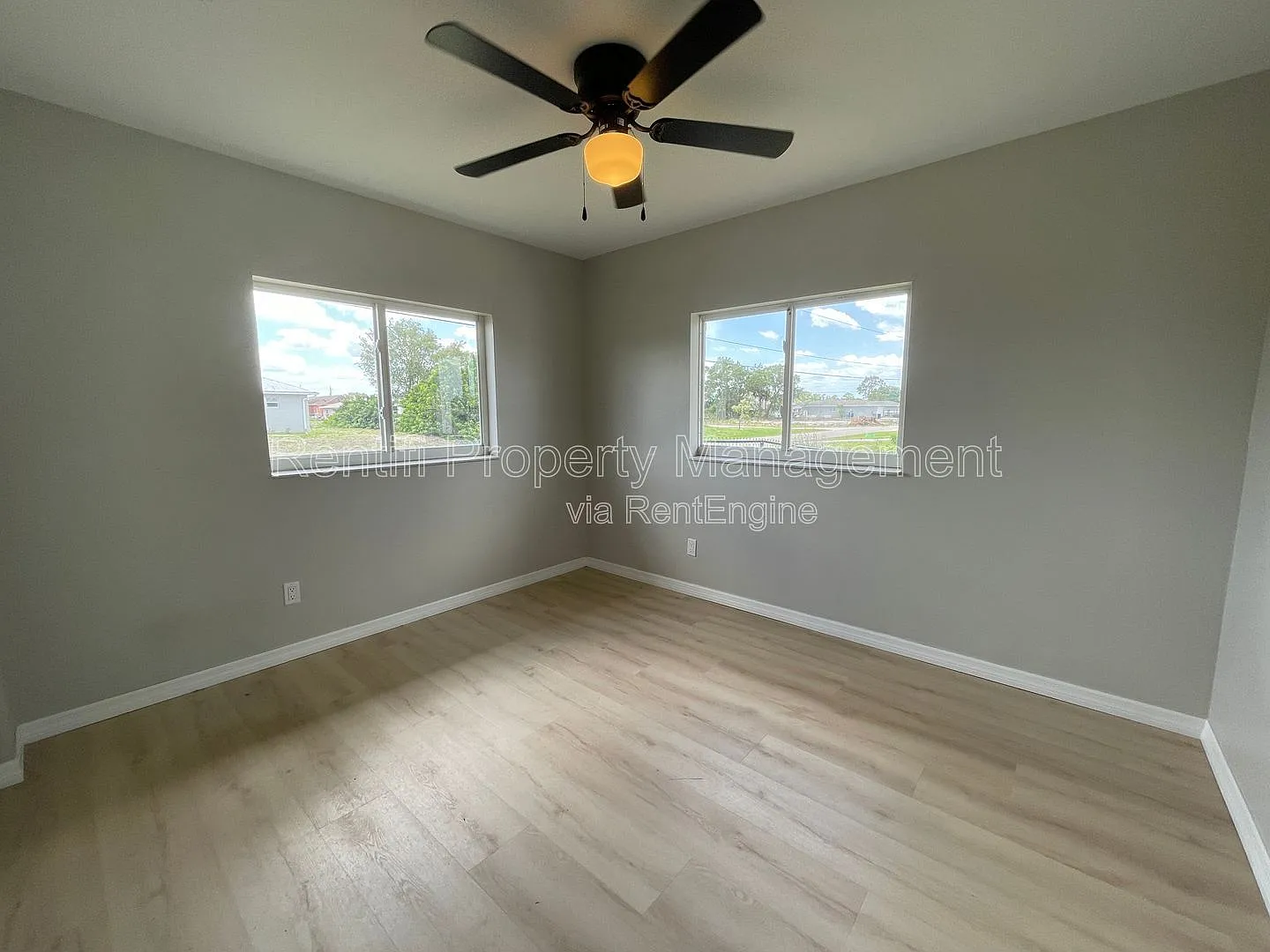 2 bed, 1.0 bath, 780 sqft, $1,200 — Photo 4