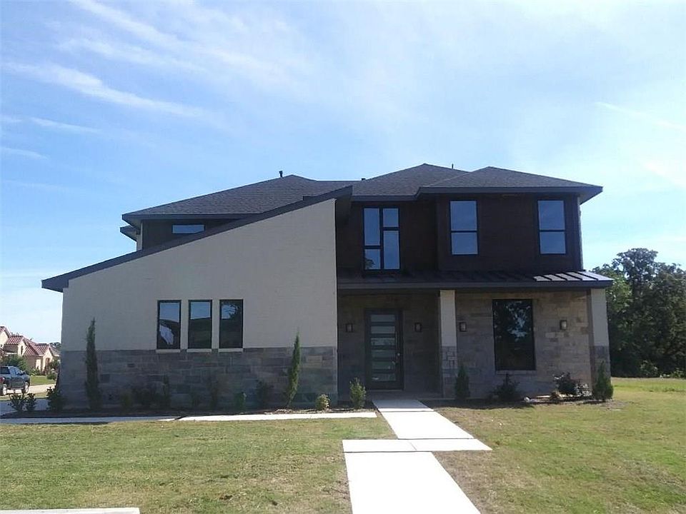 1st image of 2110 Pinnell Ct