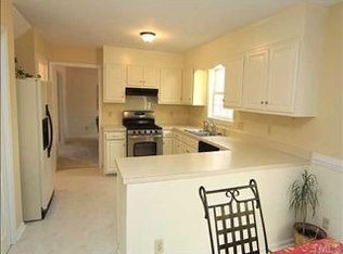119 Balsam Ct, Chapel Hill, NC 27514
